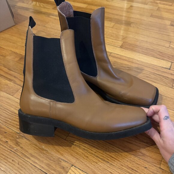 GANNI Leather Chelsea Boots - Picture 2 of 5